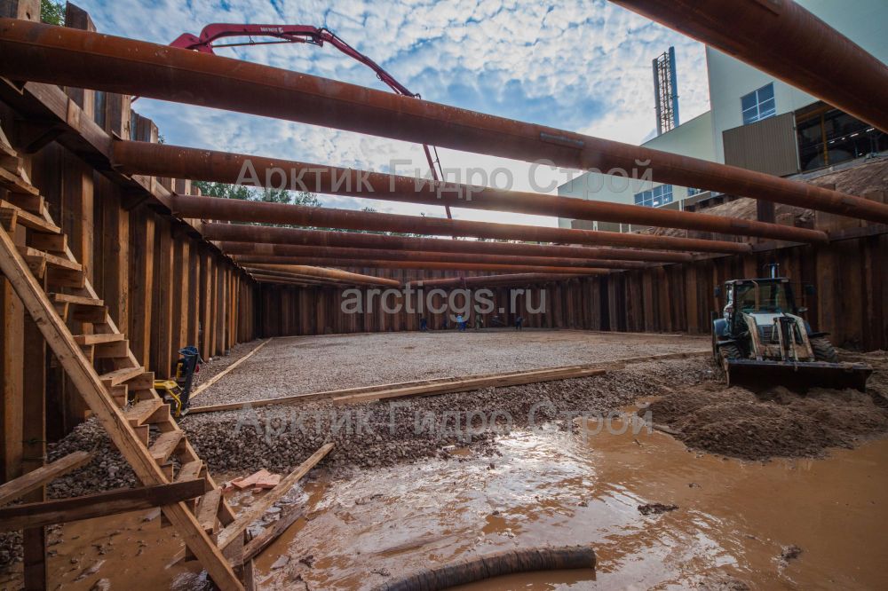 Устройства шпунтового ограждения на объекте «Очистные сооружения и внеплощадочные сети дождевой канализации для жилой многоквартирной застройки», по адресу: г. Магадан, Новомосковский Административный округ, поселение Внуковское, деревня «Рассказовка».